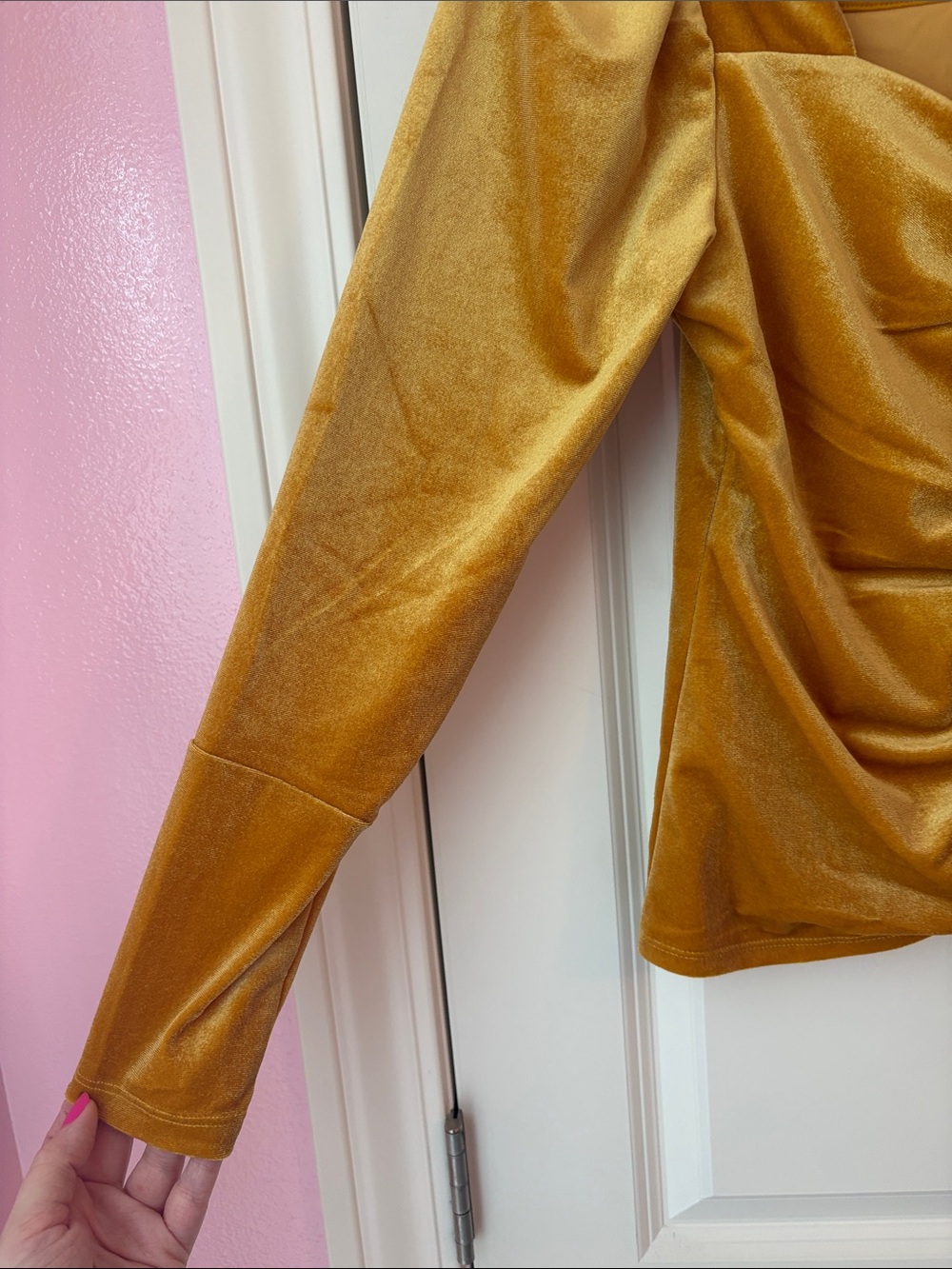 Cato Mustard Gold Velvet Ruched Long Sleeve Top Size Medium - Picture 4 of 8